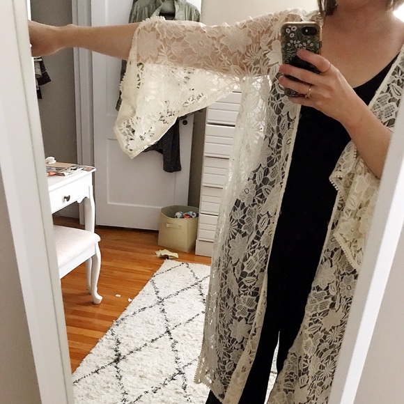 Ark & Co Bohemian Crochet Duster - Picture 2 of 8